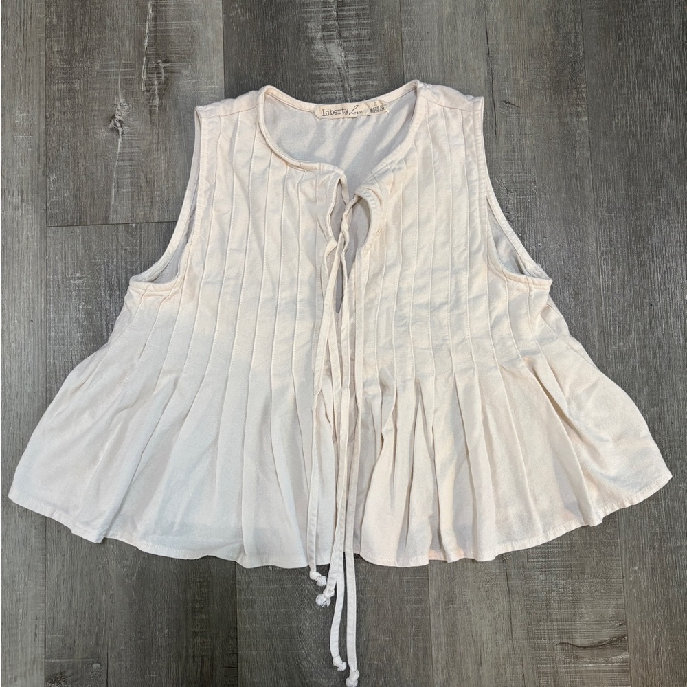Liberty Love Cream Pleated Tie-Front Tank